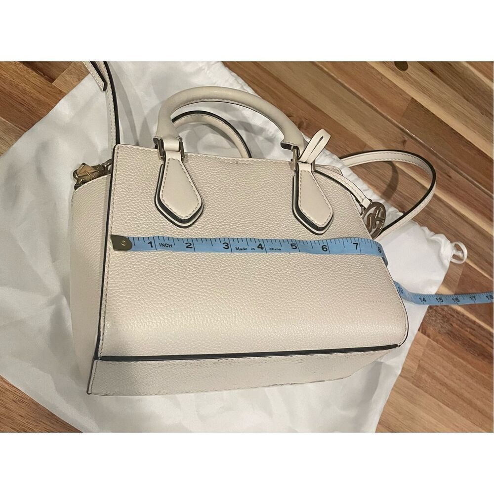 Michael Kors Daria Light Cream Leather 21n1 Satchel Crossbody - Picture 7 of 9